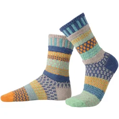 Aloe Mismatched Crew Socks