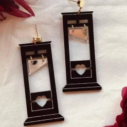 Black Heart Guillotine Earrings