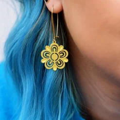 Retro Pyrex Flower Earrings Butterfly Gold Pattern